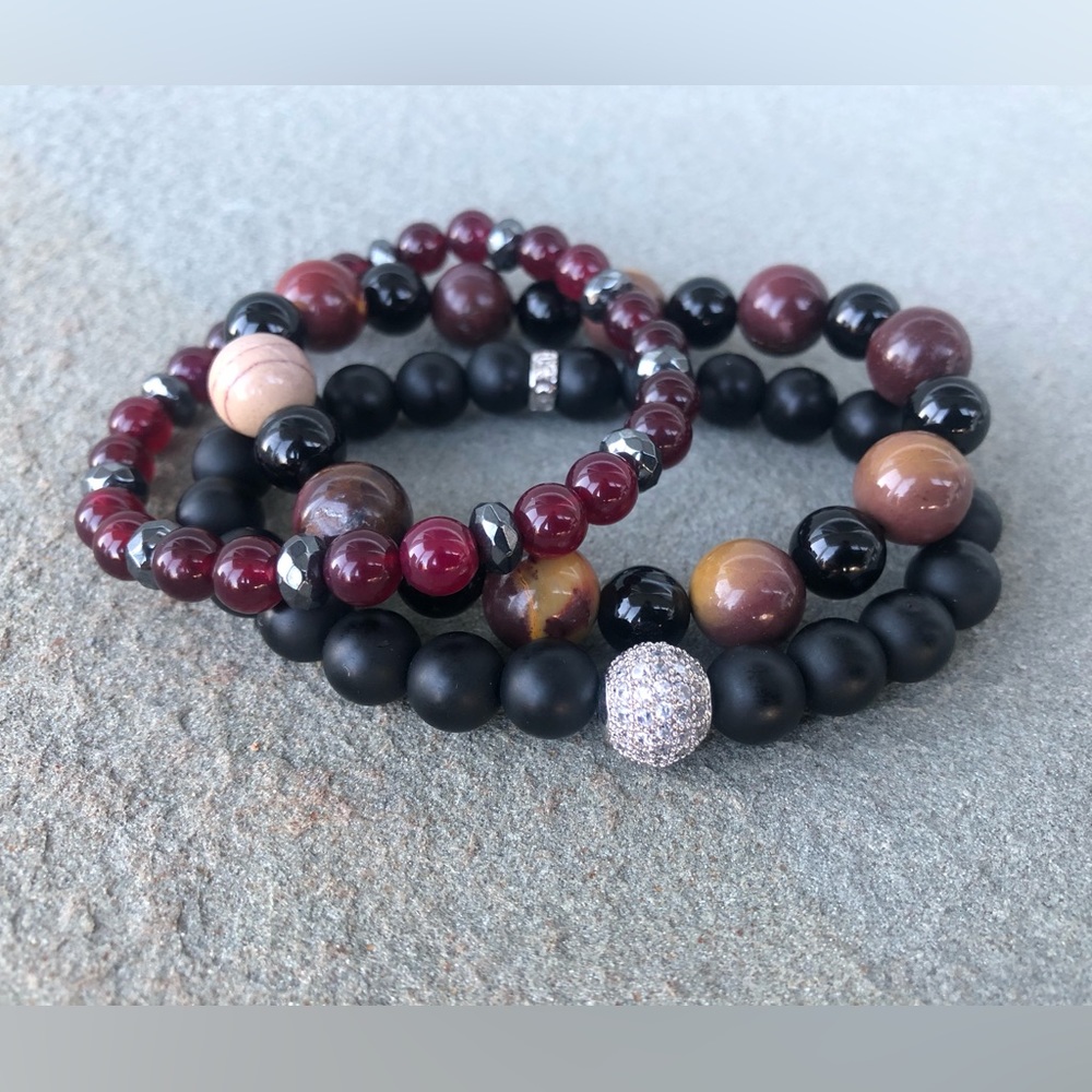 Caroline Roussel Jewelry. Set of 3 bracelets. Semi precious stones. New.